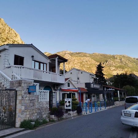 Duplex Apartman Lazaro Kotor Exterior photo